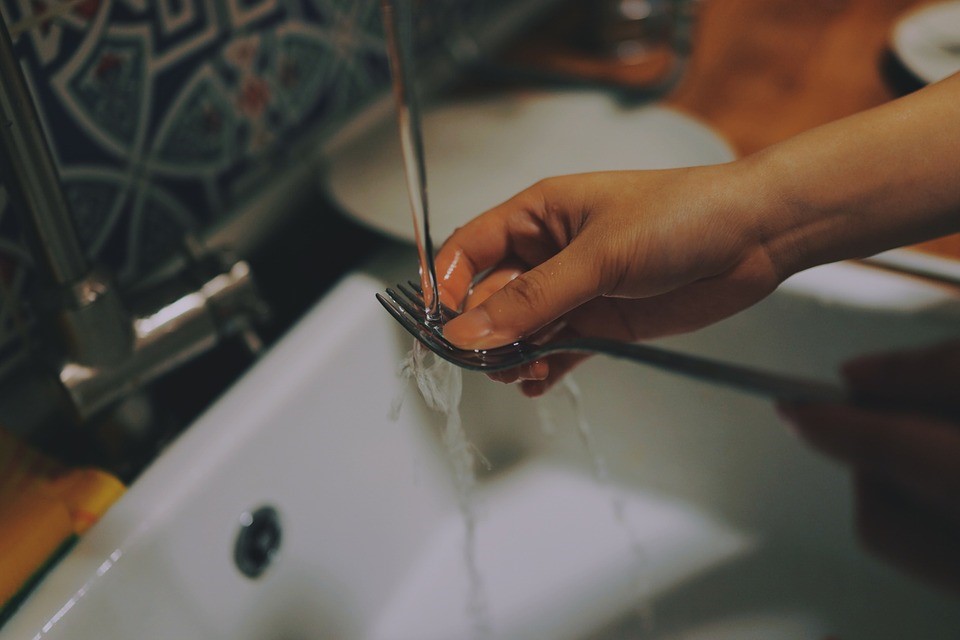 Hand-Wash Dishes