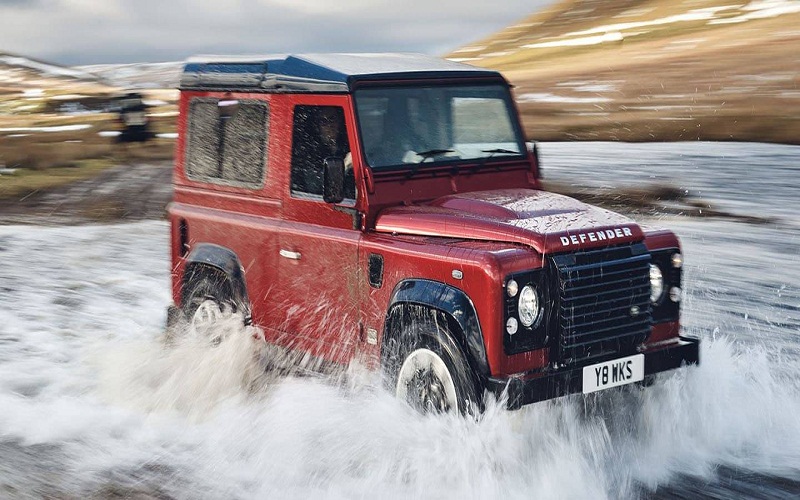 Land Rover Defender