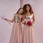 What does a junior bridesmaid wear